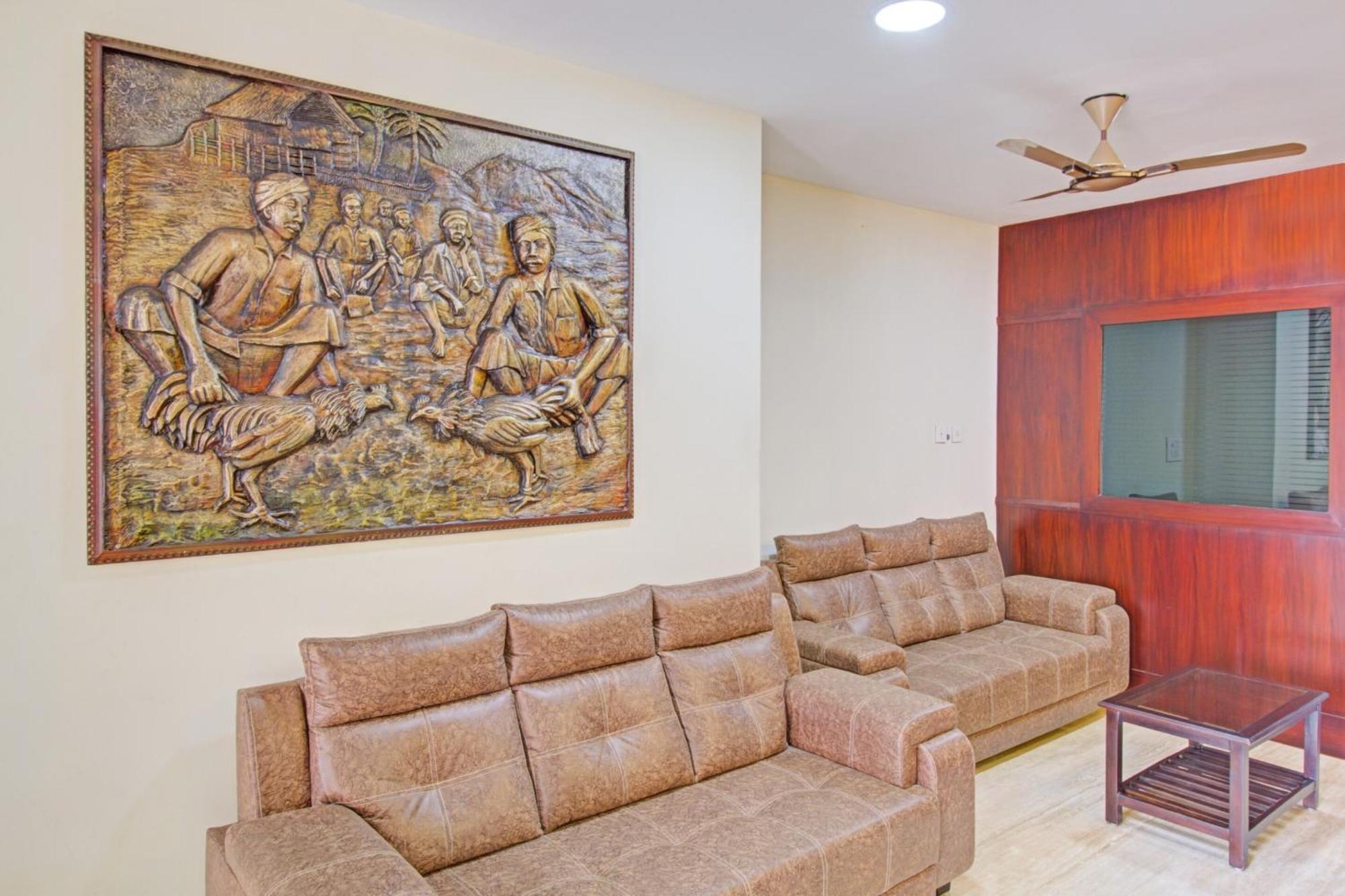 אודופי Collection O Venky"S Stay Inn מראה חיצוני תמונה