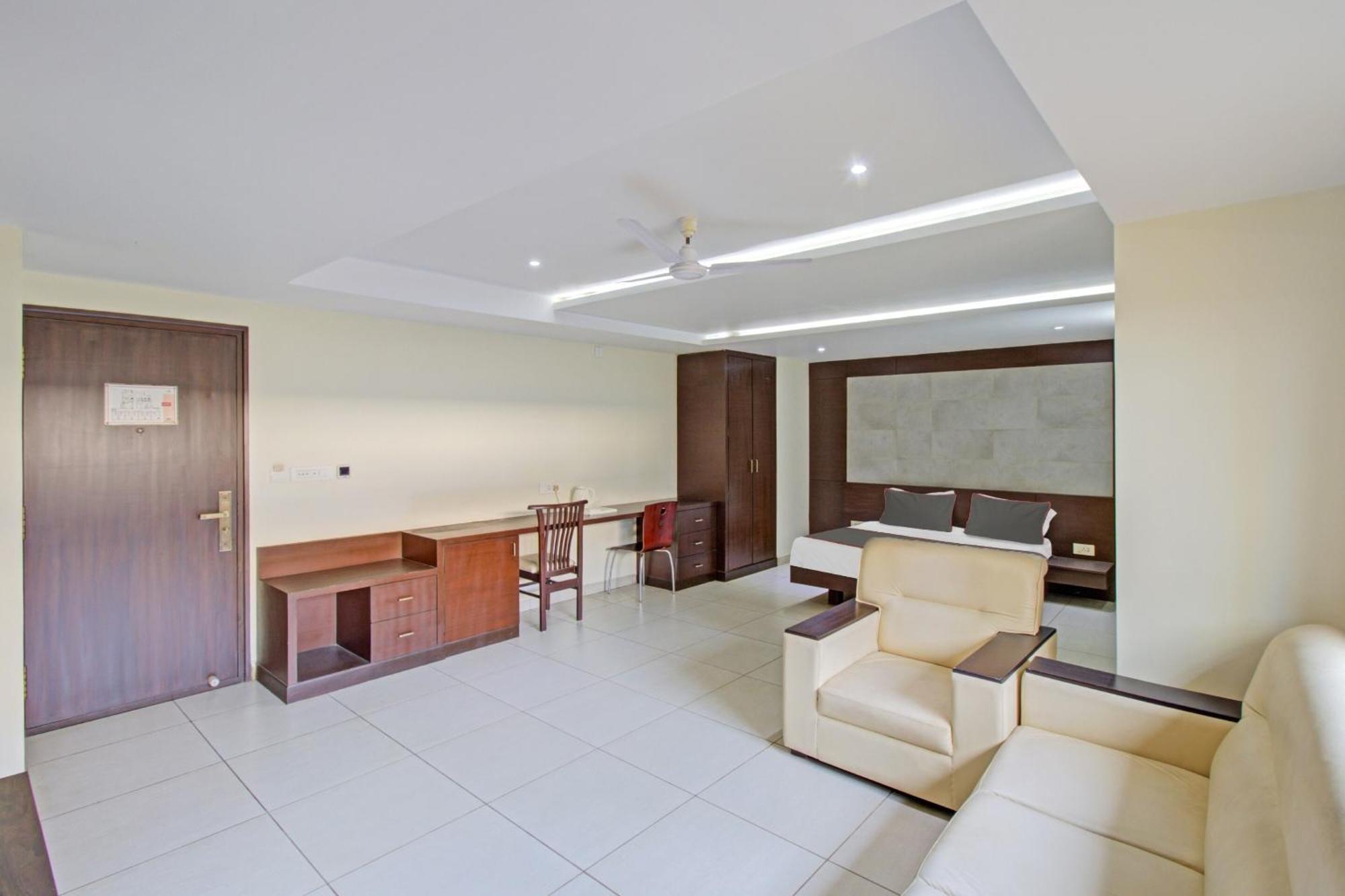 אודופי Collection O Venky"S Stay Inn מראה חיצוני תמונה